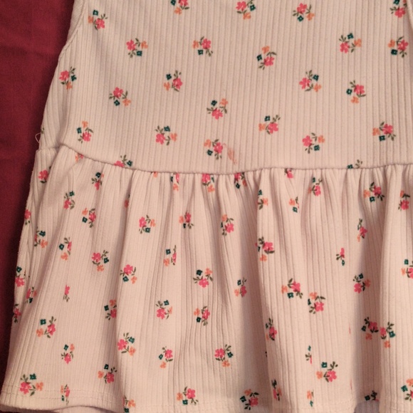 Size 4 Girl Clothing Bundle - Picture 8 of 17